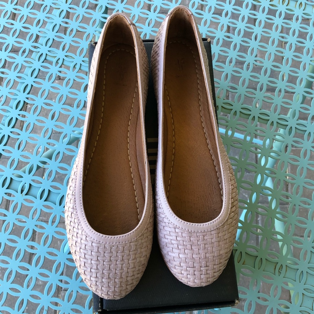 Sold Frye Carson Woven Ballet Flat - Lilac - Picture 2 of 7